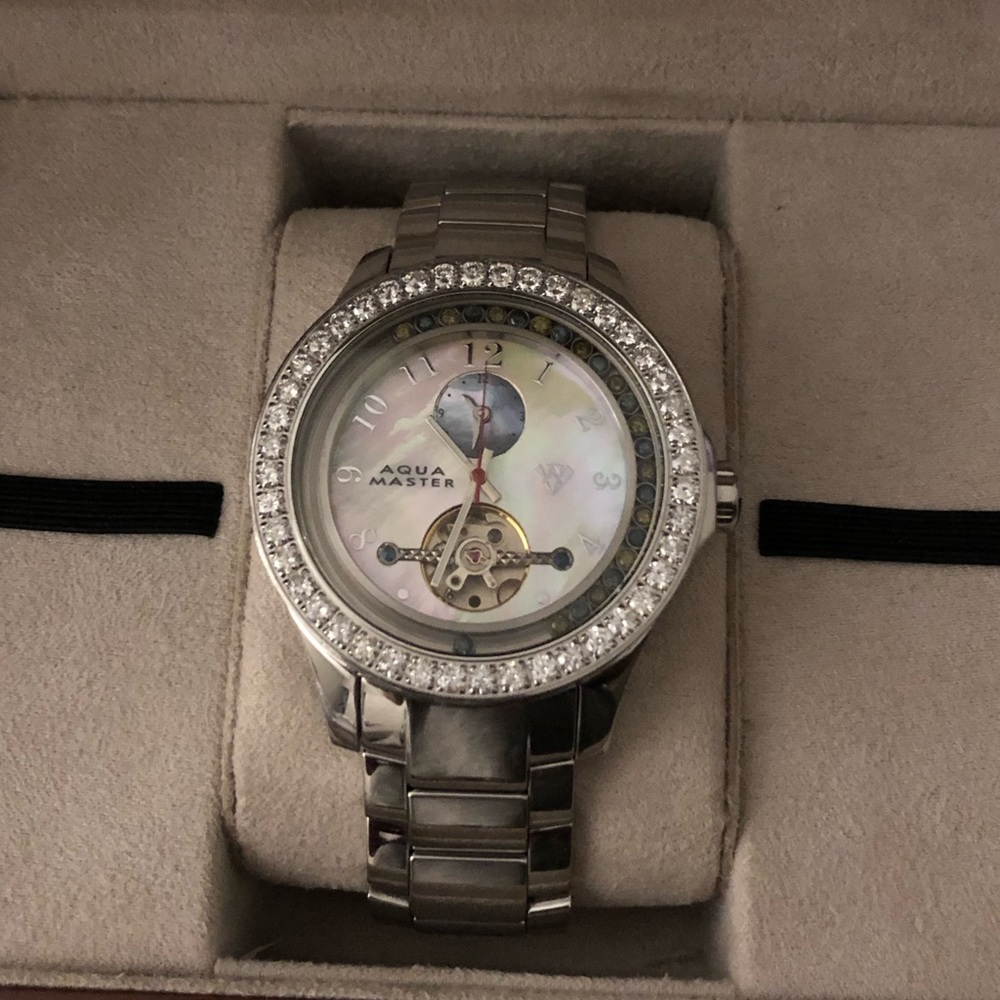 Aqua master diamond watch